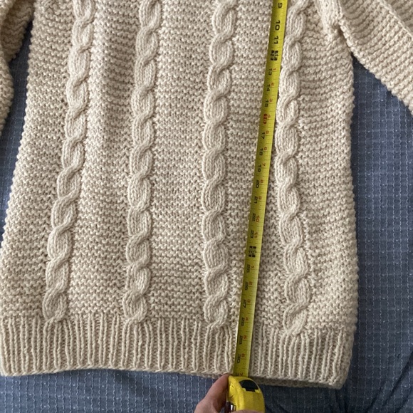 Big cozy fisherman’s sweater - Picture 4 of 7